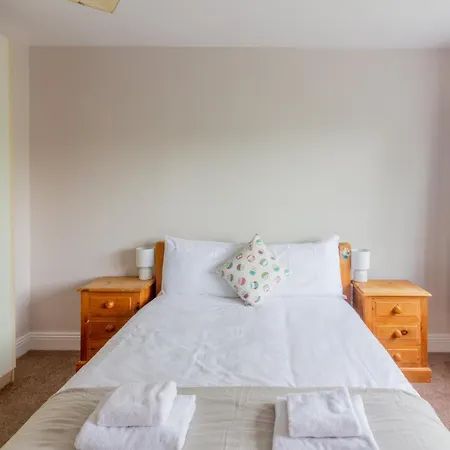 Guestready - A Charming Place Near Golf Centre 度假居