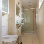 Nyaraló Guestready - A Charming Place Near Golf Centre Leopardstown