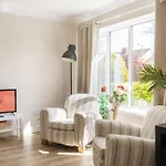 Guestready - A Charming Place Near Golf Centre Nyaraló