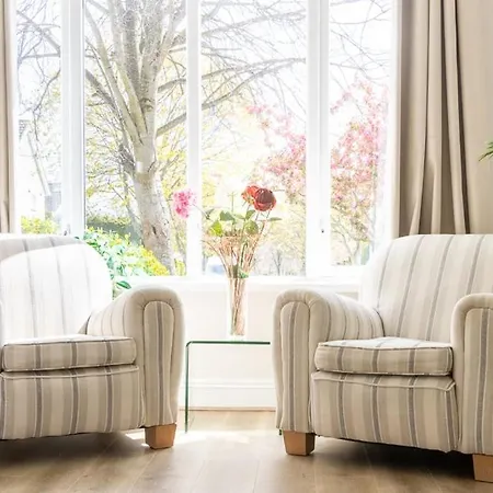 Ferienhaus Guestready - A Charming Place Near Golf Centre