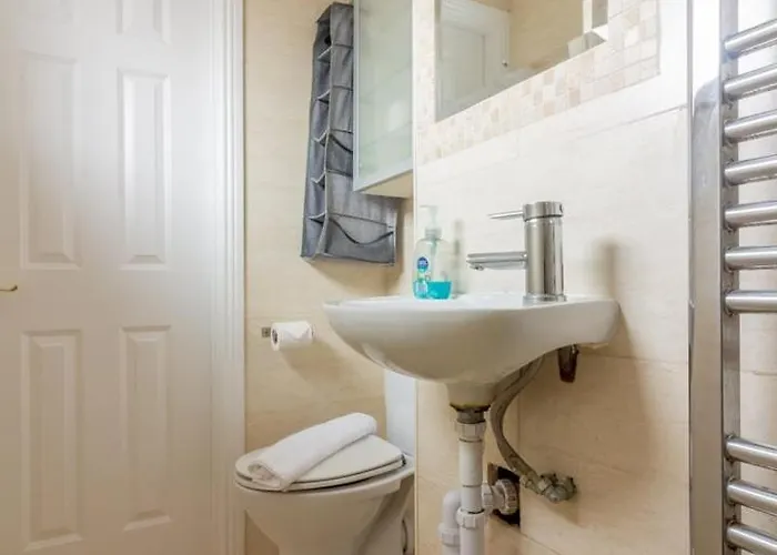 בית נופש Guestready - A Charming Place Near Golf Centre